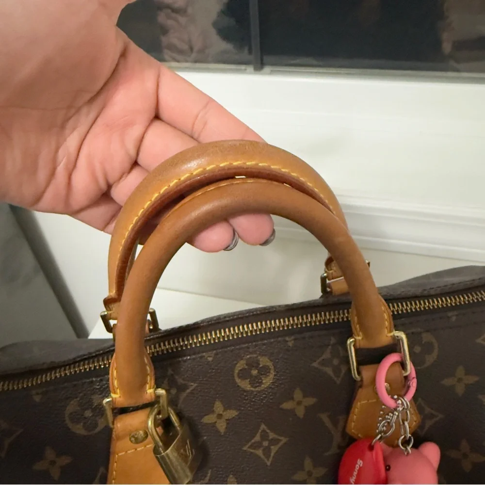Louis Vuitton Speedy 30 Handbag - Picture 4 of 14